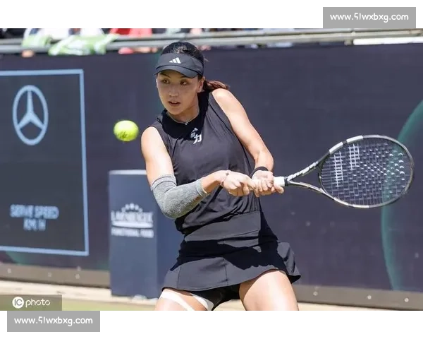 王欣瑜柏林站爆冷掀翻 17 号种子 首盘 6-3 强势破发卡萨金娜