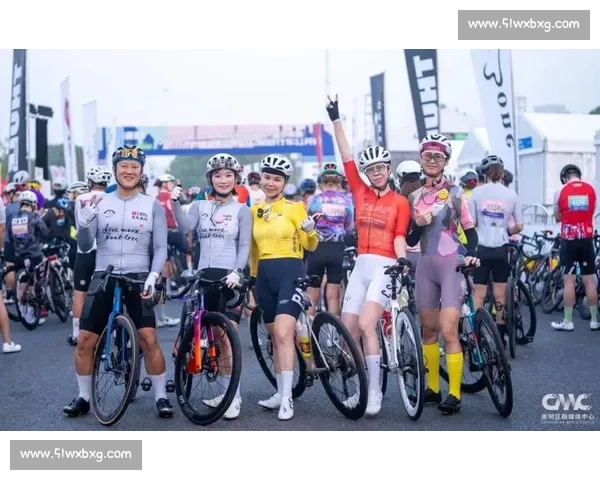 近 2000 骑手逐风崇明：世巡赛赛道上的圆梦时刻